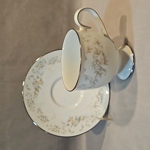 New Noritake Patience 2964 Footed Cup & Saucer